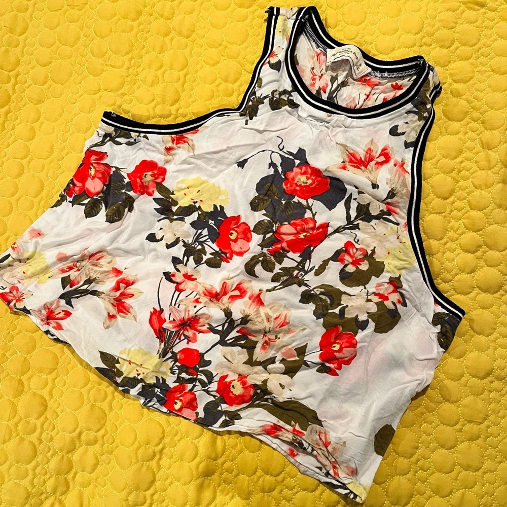 A&F crop tank